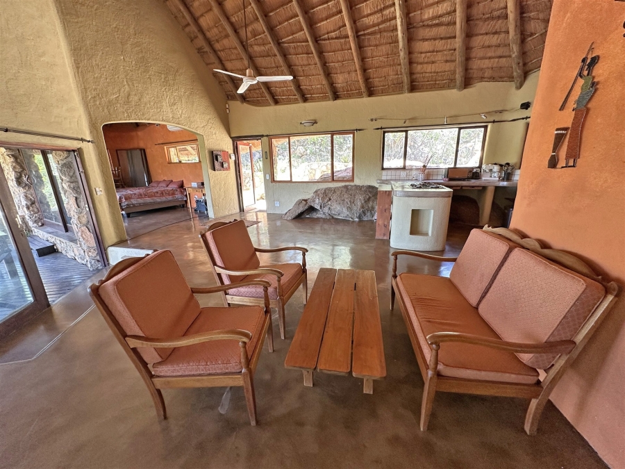 2 Bedroom Property for Sale in Lissataba Private Nature Reserve Limpopo