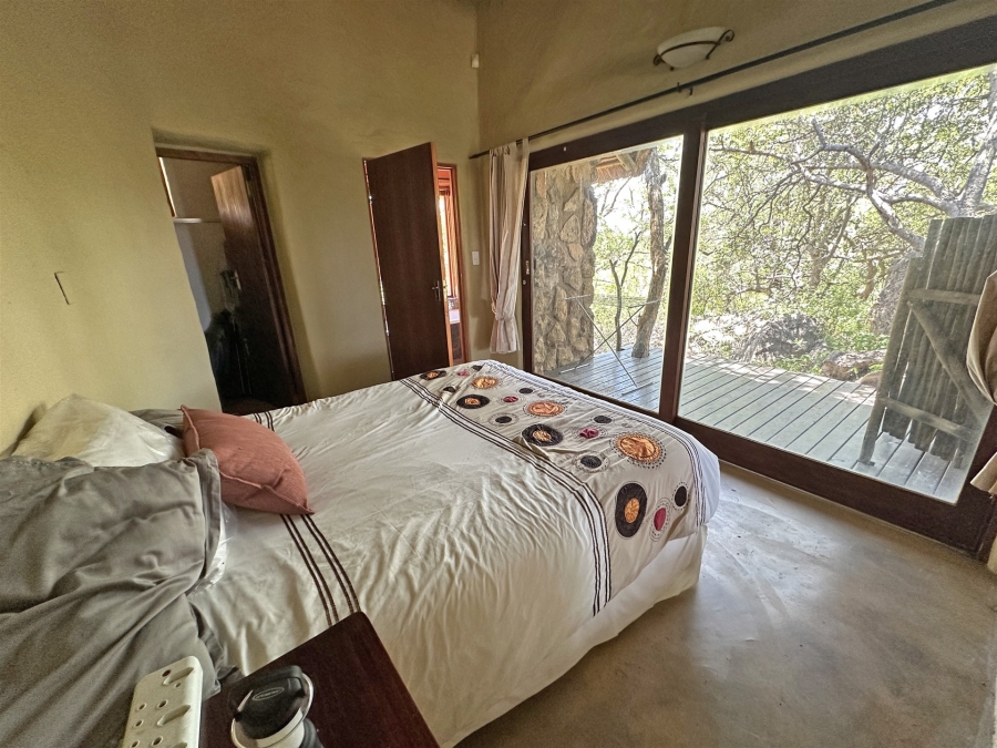 2 Bedroom Property for Sale in Lissataba Private Nature Reserve Limpopo