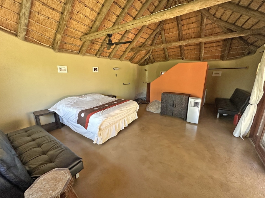 2 Bedroom Property for Sale in Lissataba Private Nature Reserve Limpopo