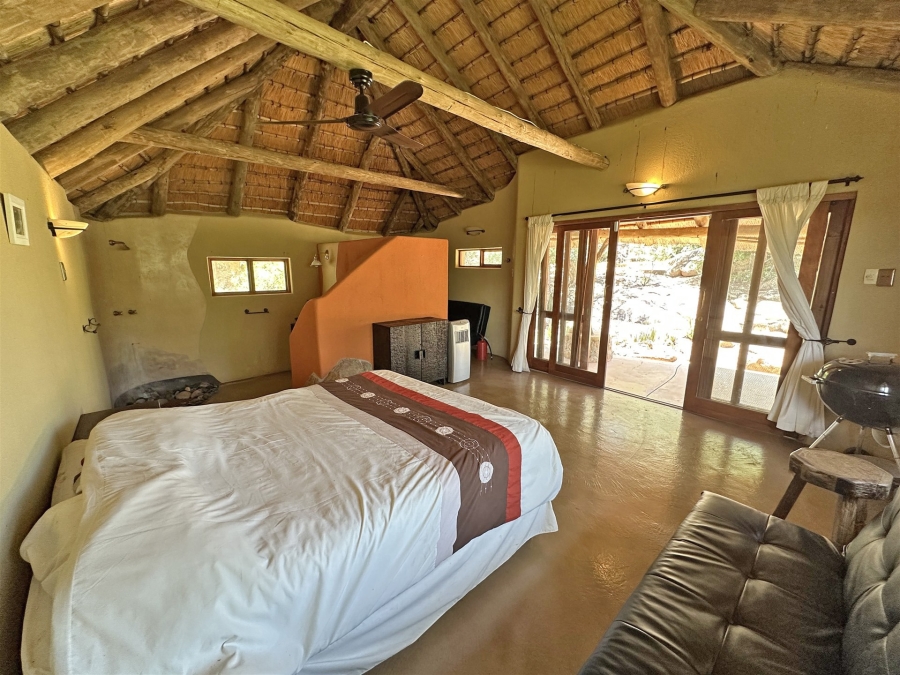 2 Bedroom Property for Sale in Lissataba Private Nature Reserve Limpopo