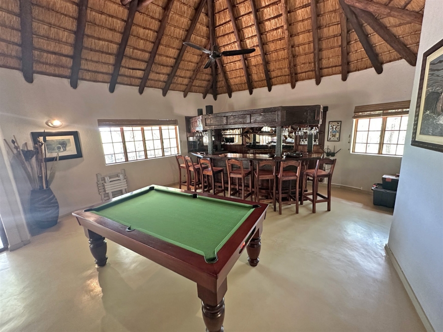 5 Bedroom Property for Sale in Hoedspruit Rural Limpopo