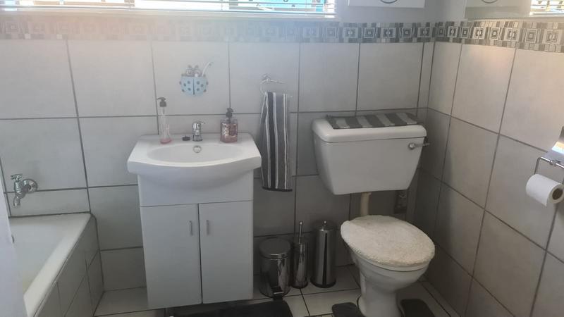 4 Bedroom Property for Sale in Penina Park Limpopo