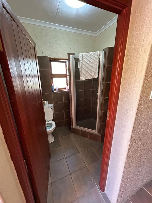 5 Bedroom Property for Sale in Bendor Village Limpopo