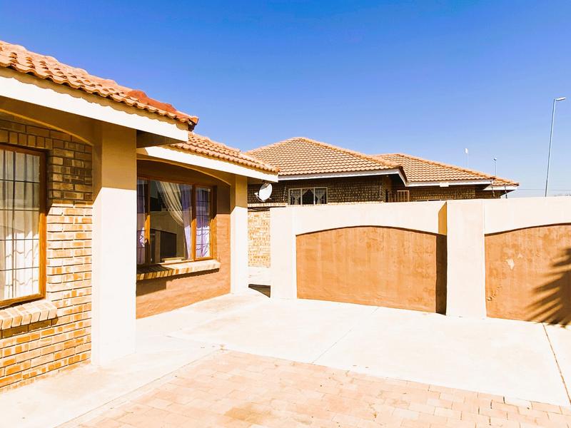 3 Bedroom Property for Sale in Debron Limpopo