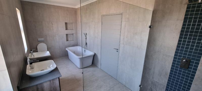 3 Bedroom Property for Sale in Bendor Limpopo