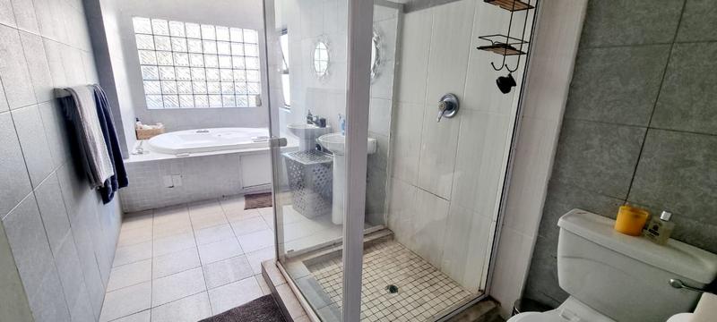 4 Bedroom Property for Sale in Silwerkruin Limpopo