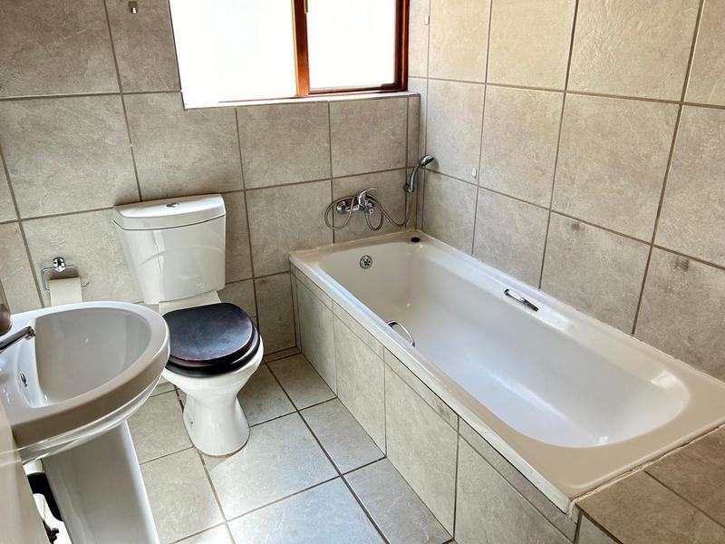 2 Bedroom Property for Sale in Eagles Crest Limpopo