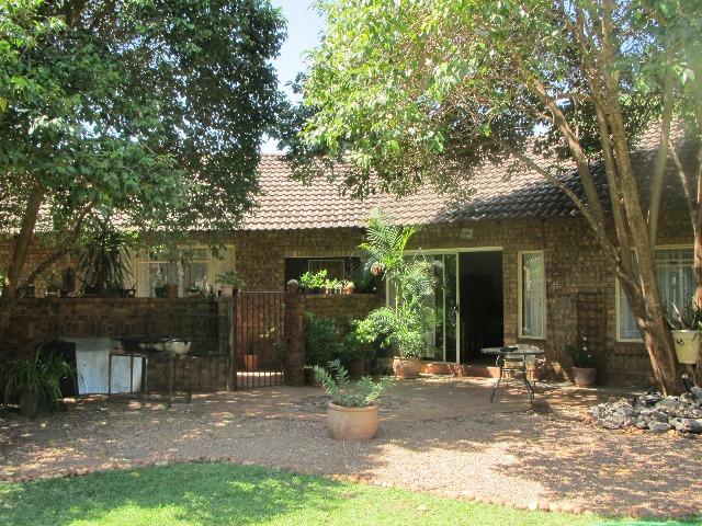 To Let 3 Bedroom Property for Rent in Chroompark Limpopo