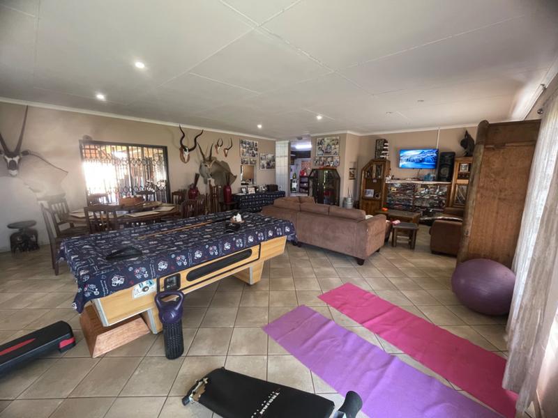 6 Bedroom Property for Sale in Mokopane Rural Limpopo