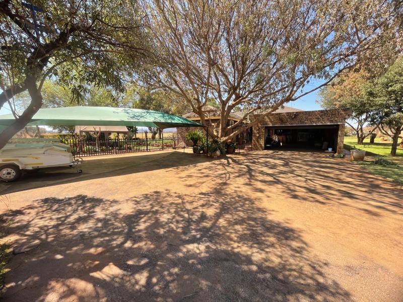 6 Bedroom Property for Sale in Mokopane Rural Limpopo