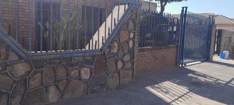 2 Bedroom Property for Sale in Seshego A Limpopo