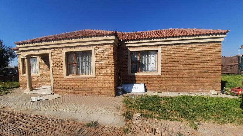 3 Bedroom Property for Sale in Rethabile Gardens Limpopo