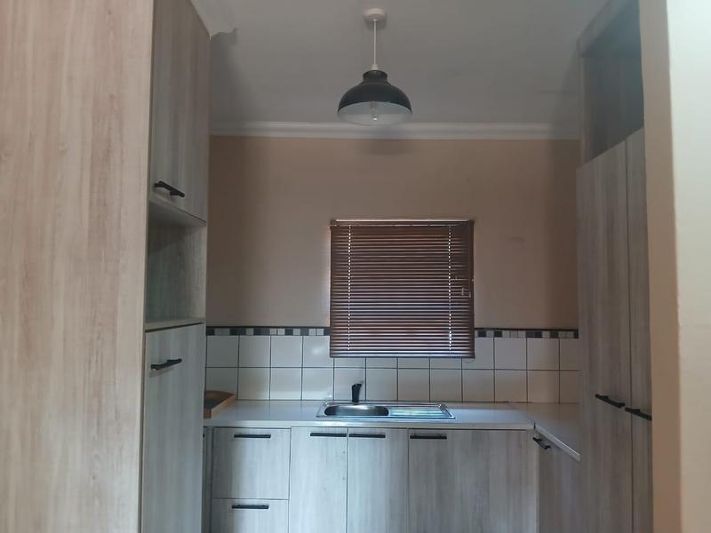 To Let 5 Bedroom Property for Rent in Chroompark Limpopo