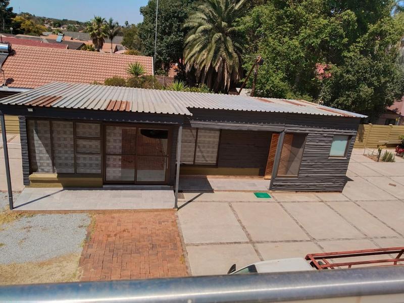 4 Bedroom Property for Sale in Fauna Park Limpopo