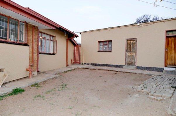 4 Bedroom Property for Sale in Hospitaalpark Limpopo