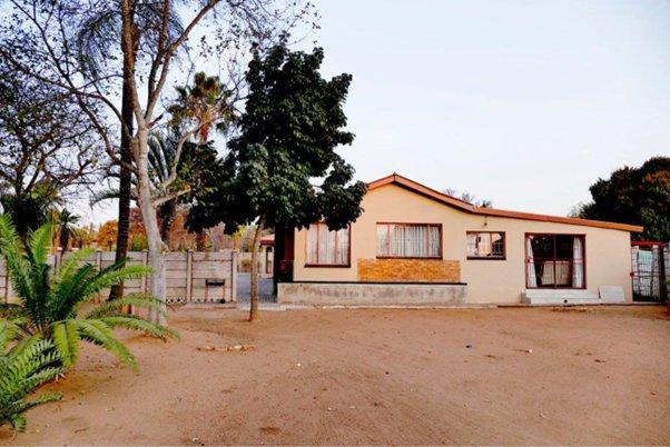 4 Bedroom Property for Sale in Hospitaalpark Limpopo