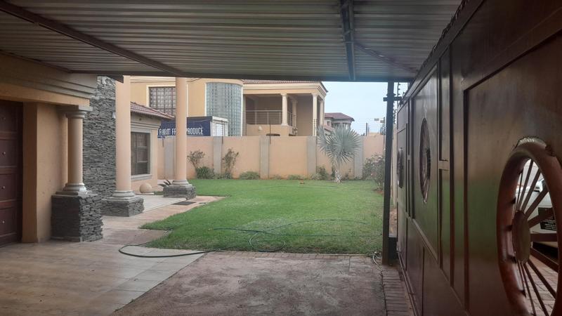 5 Bedroom Property for Sale in Serala View Limpopo