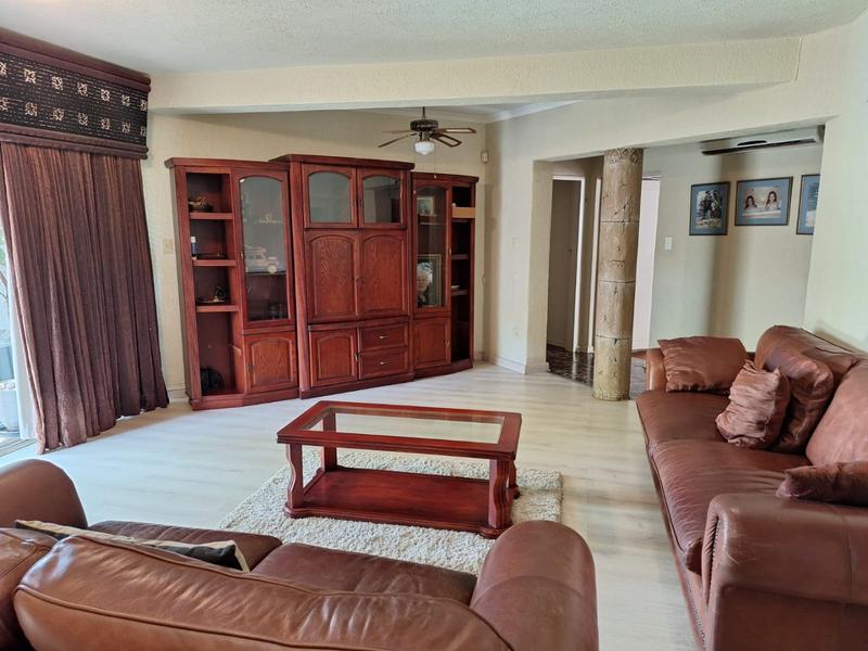 6 Bedroom Property for Sale in Silwerkruin Limpopo