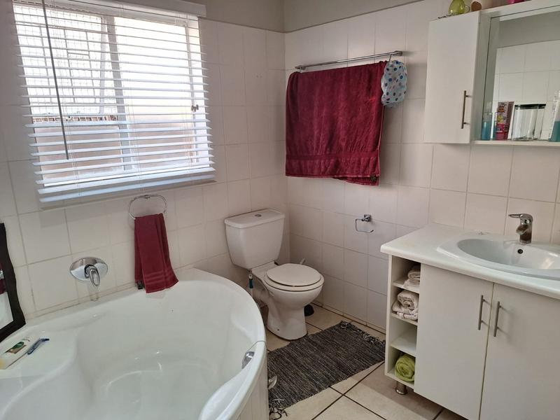 3 Bedroom Property for Sale in Acasia Estate Limpopo