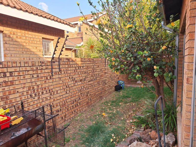 3 Bedroom Property for Sale in Acasia Estate Limpopo