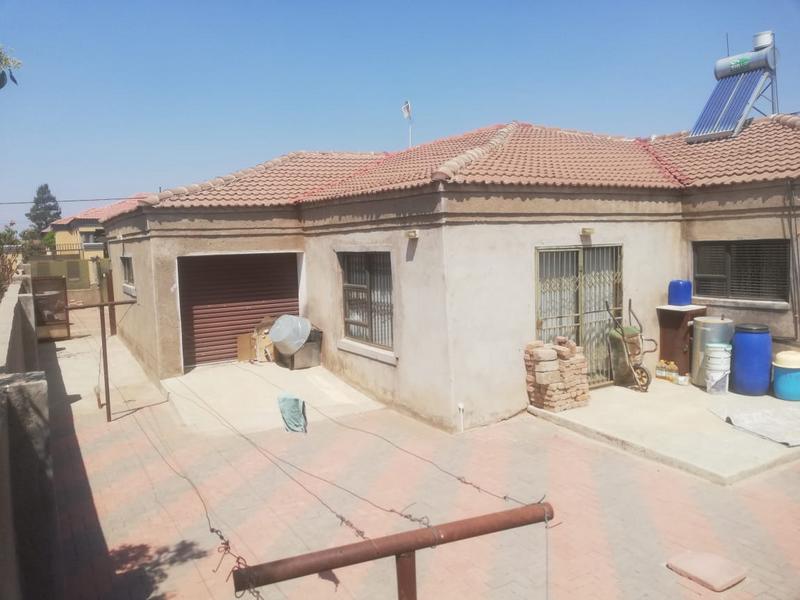 5 Bedroom Property for Sale in Polokwane Ext 73 Limpopo