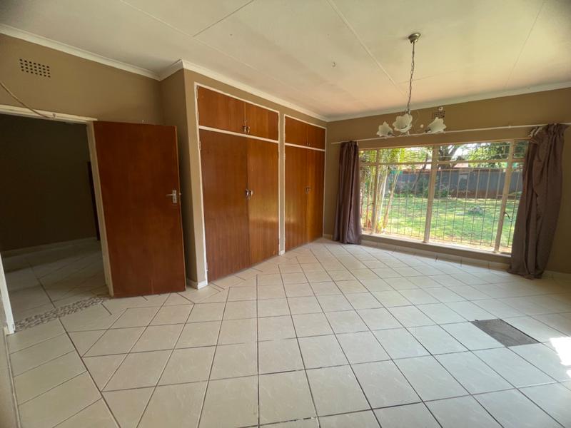 4 Bedroom Property for Sale in Chroompark Limpopo