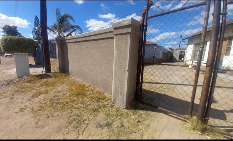 5 Bedroom Property for Sale in Seshego Limpopo