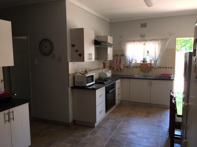 6 Bedroom Property for Sale in Modimolle Limpopo