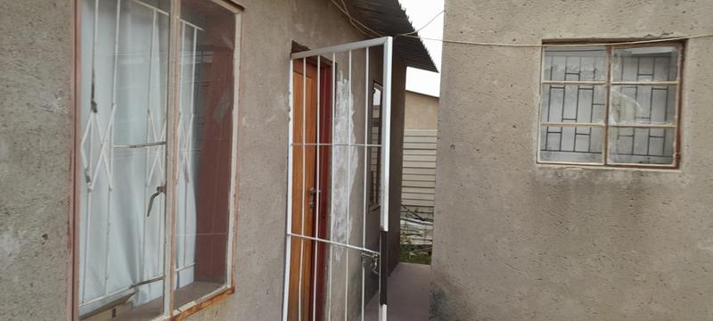 2 Bedroom Property for Sale in Seshego 9L Limpopo