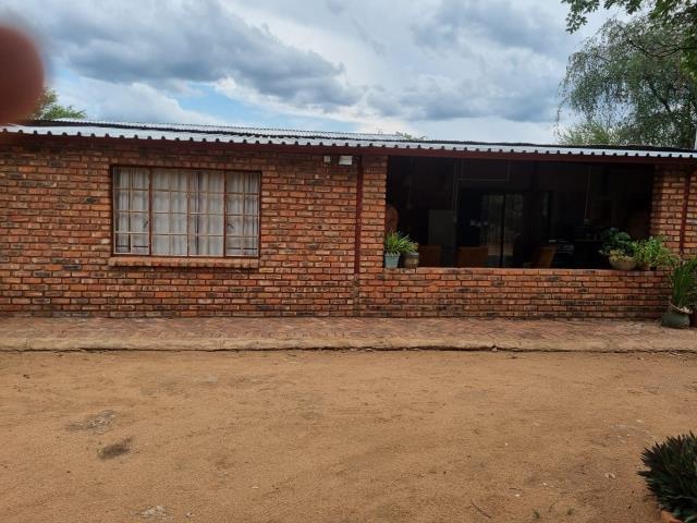 2 Bedroom Property for Sale in Musina Limpopo