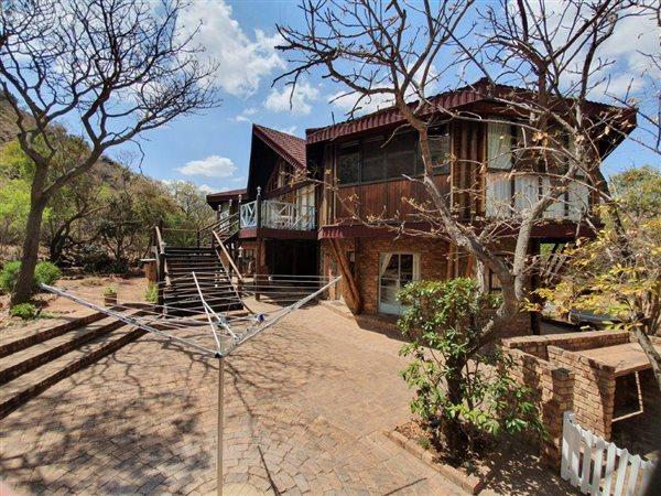 6 Bedroom Property for Sale in Groblersdal Limpopo