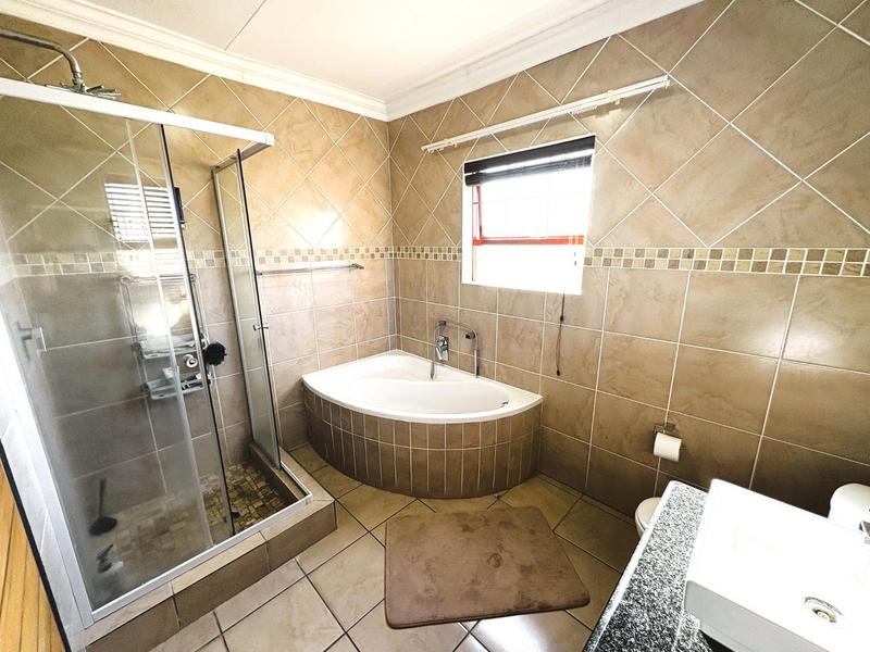 4 Bedroom Property for Sale in Bendor Limpopo