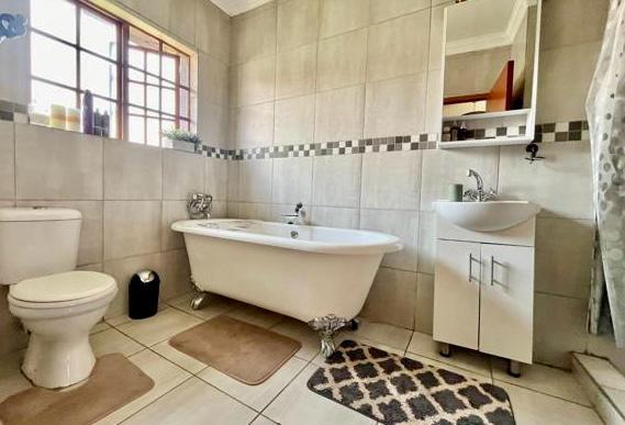 3 Bedroom Property for Sale in Bendor Limpopo