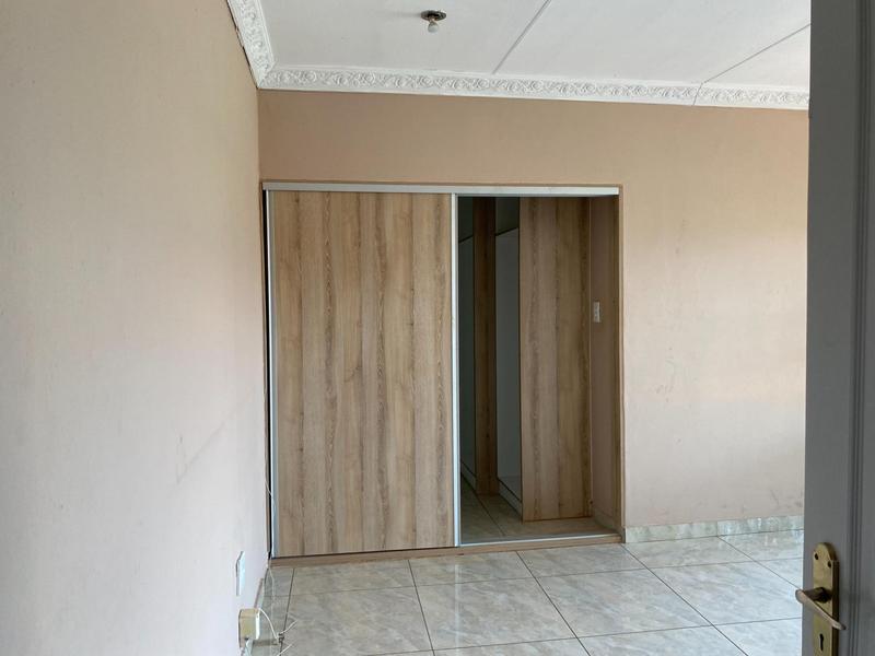 To Let 4 Bedroom Property for Rent in Chroompark Limpopo