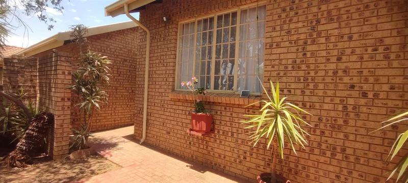 3 Bedroom Property for Sale in Modimolle Limpopo