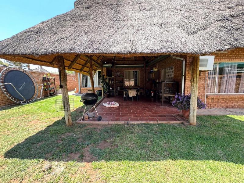 4 Bedroom Property for Sale in Bendor Ext 16 Limpopo