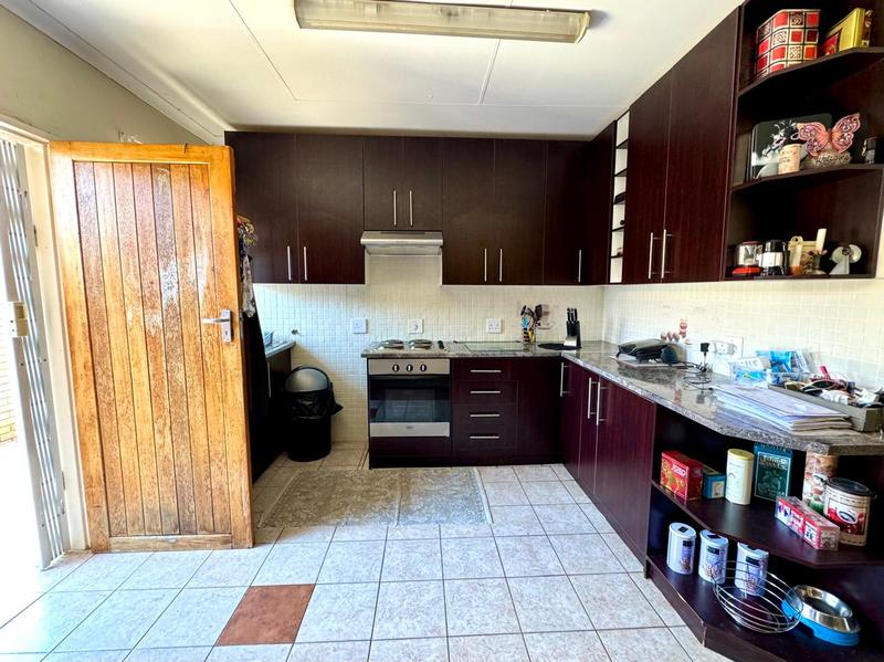 4 Bedroom Property for Sale in Bendor Ext 16 Limpopo