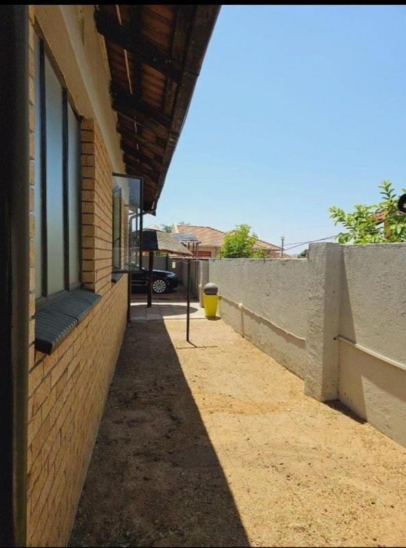 3 Bedroom Property for Sale in Lesedi Park Limpopo