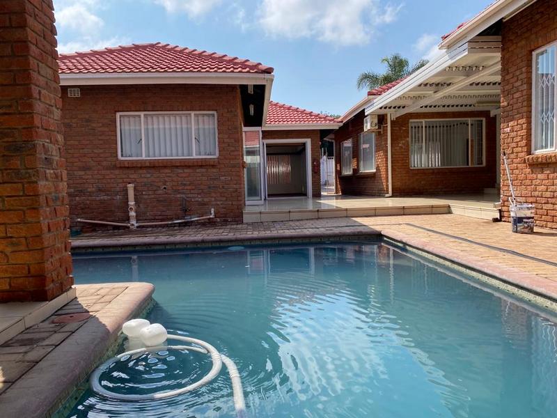 5 Bedroom Property for Sale in Bendor Limpopo