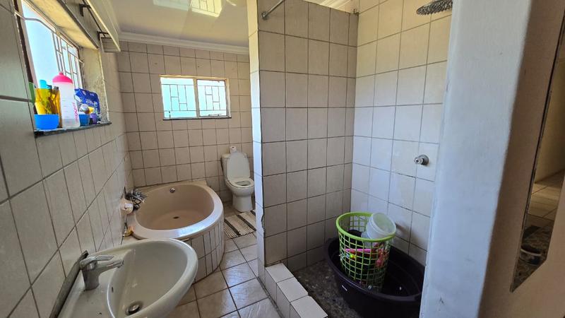 4 Bedroom Property for Sale in Louis Trichardt Limpopo