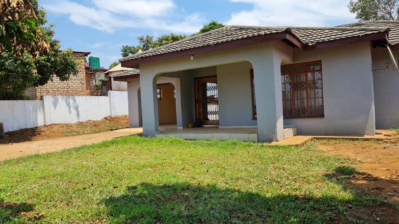 2 Bedroom Property for Sale in Maniini Limpopo