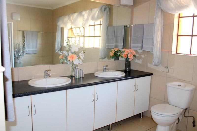 3 Bedroom Property for Sale in Bendor Limpopo