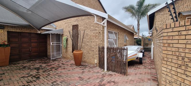 3 Bedroom Property for Sale in Bendor Limpopo