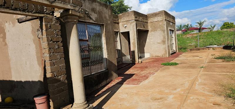 2 Bedroom Property for Sale in Tshikhudini Limpopo