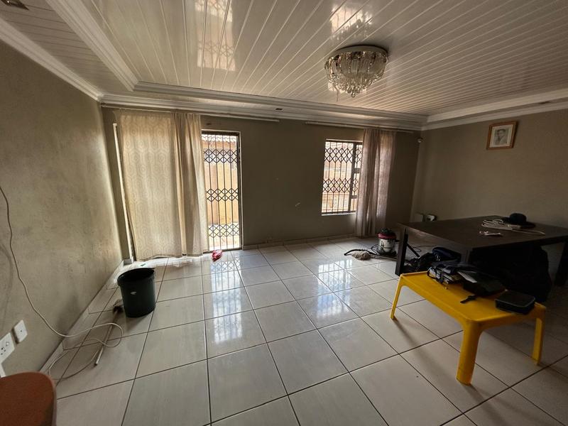 To Let 3 Bedroom Property for Rent in Ivydale A H Limpopo