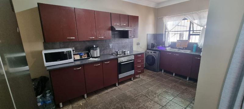 2 Bedroom Property for Sale in Polokwane Central Limpopo