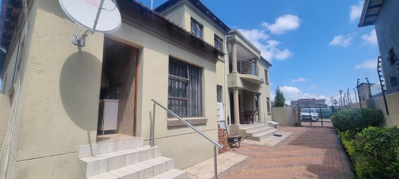 5 Bedroom Property for Sale in Marula Heights Limpopo