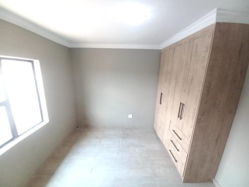 3 Bedroom Property for Sale in Mahlasedi Park Limpopo