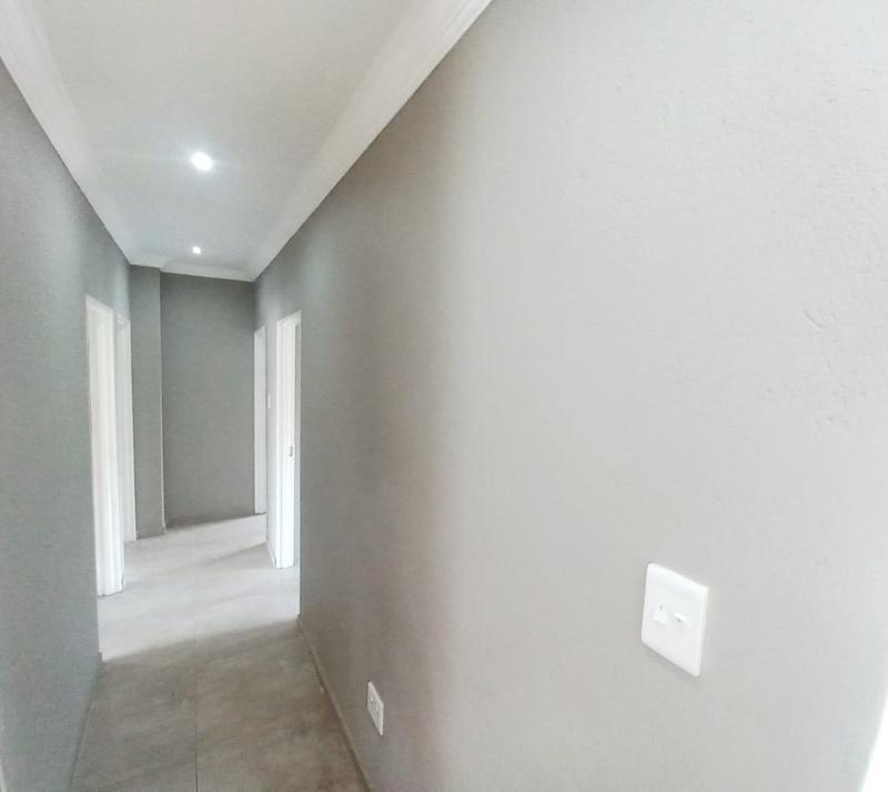 3 Bedroom Property for Sale in Mahlasedi Park Limpopo