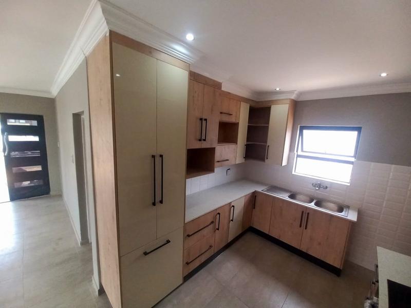 3 Bedroom Property for Sale in Mahlasedi Park Limpopo